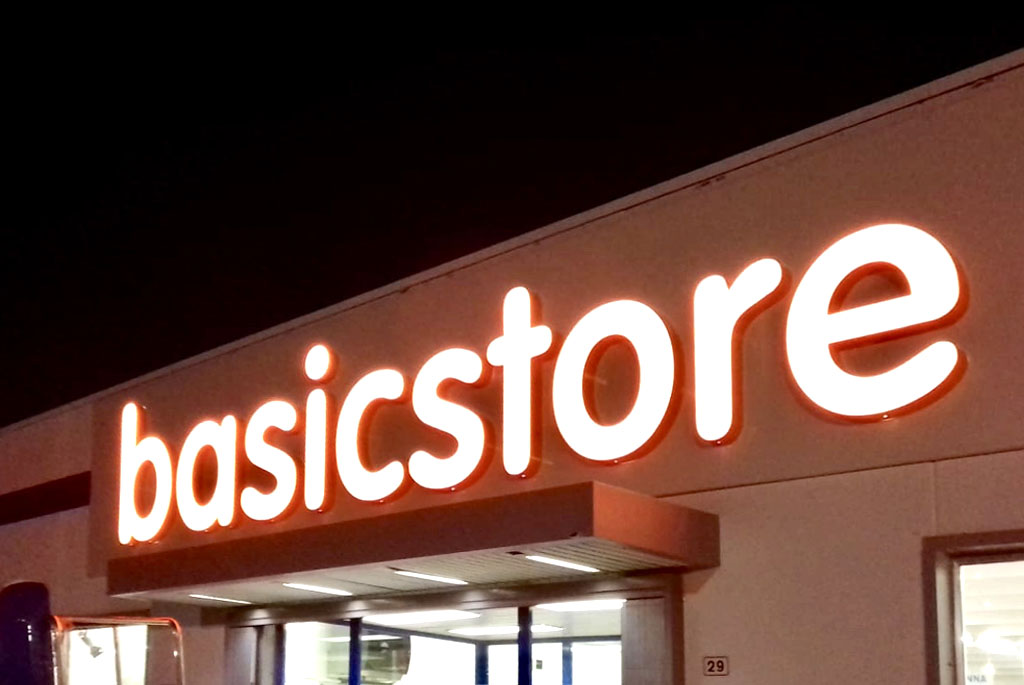 Basic store
